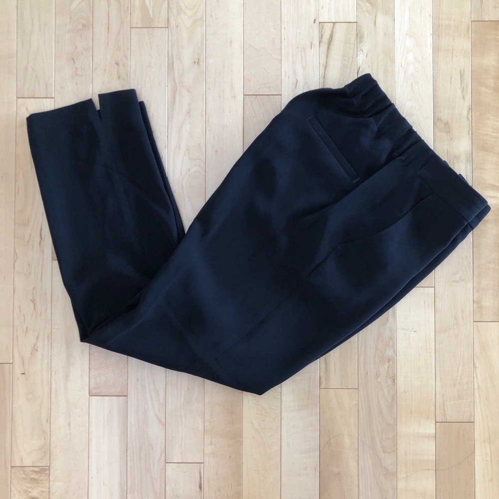 Pull-on easy pant in matte crepe